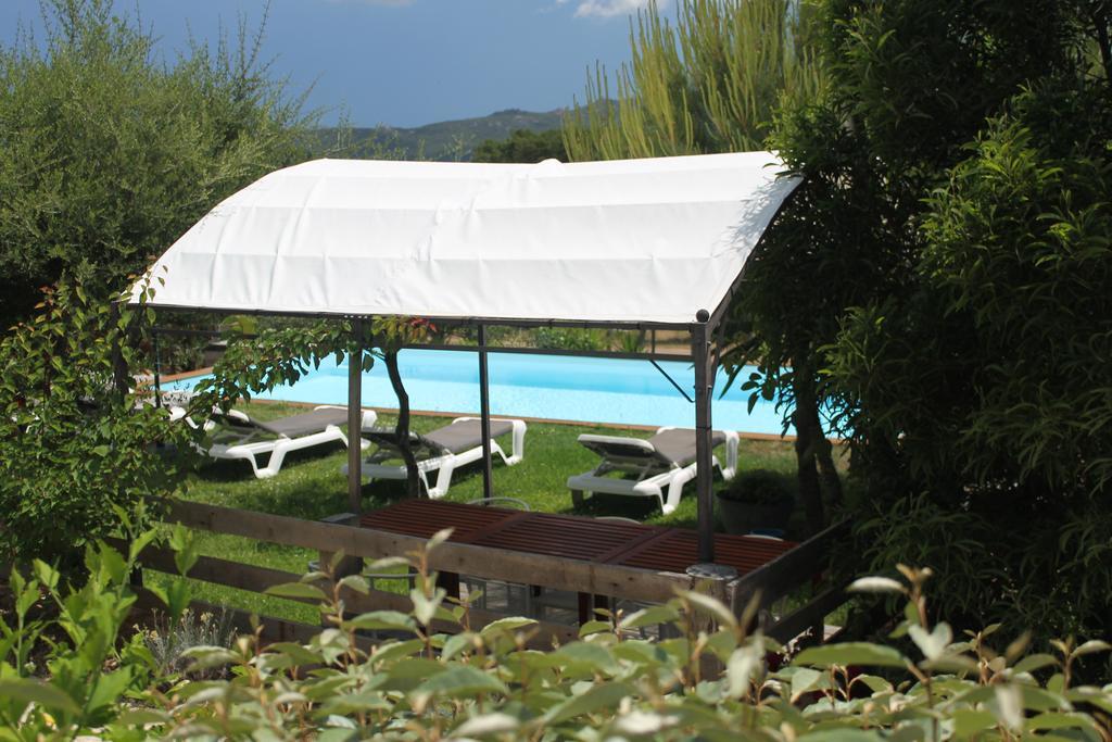 Chambres D'Hotes Caseddu Di Poggiale 菲加里 外观 照片